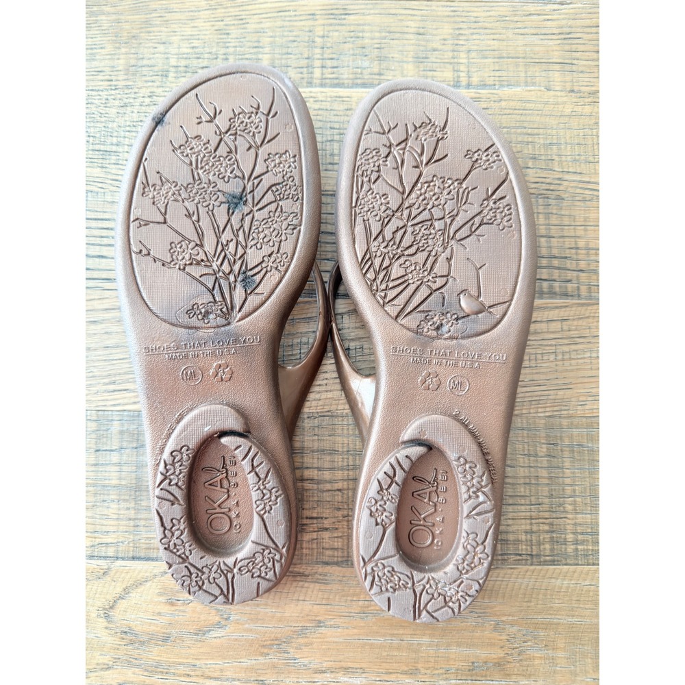Oka-B Women Brown Floral Rhinestone Thong Sandals Flip Flops Size M/L 8-9 USA - Picture 7 of 8